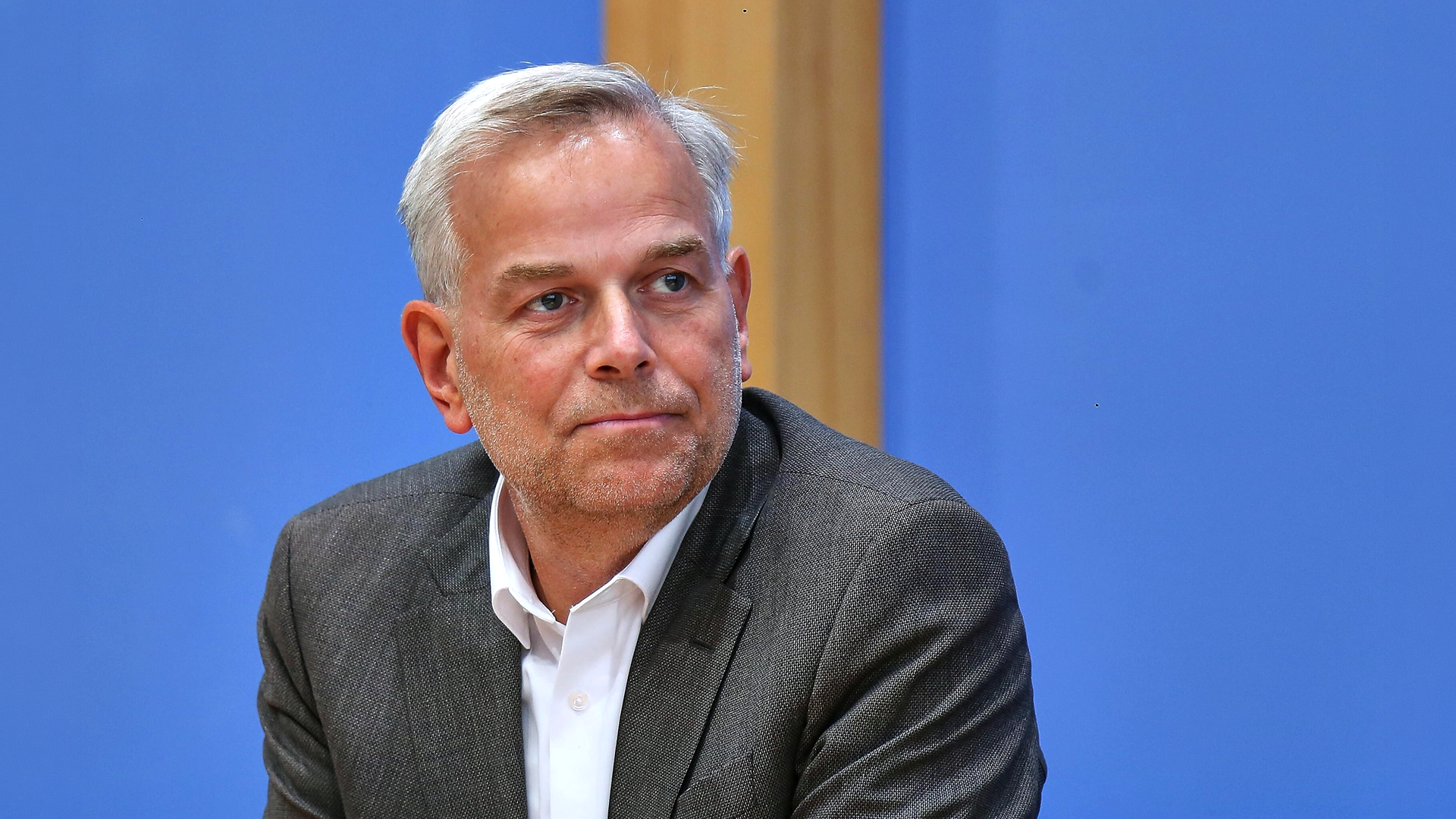 Video: AfD siegt, bleibt aber wohl außen vor