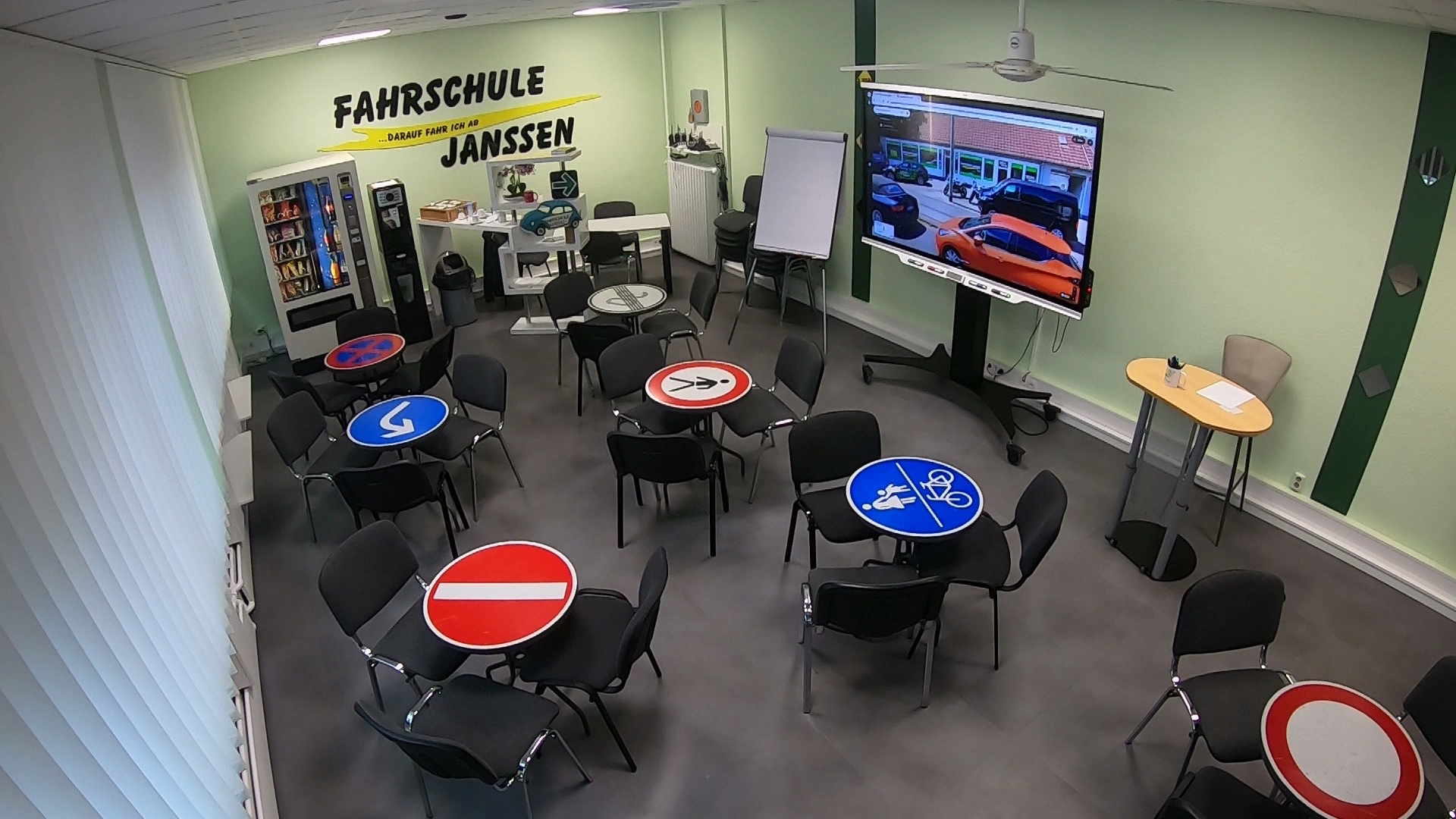 Video: Fahrschulen in Dinslaken kämpfen ums Überleben