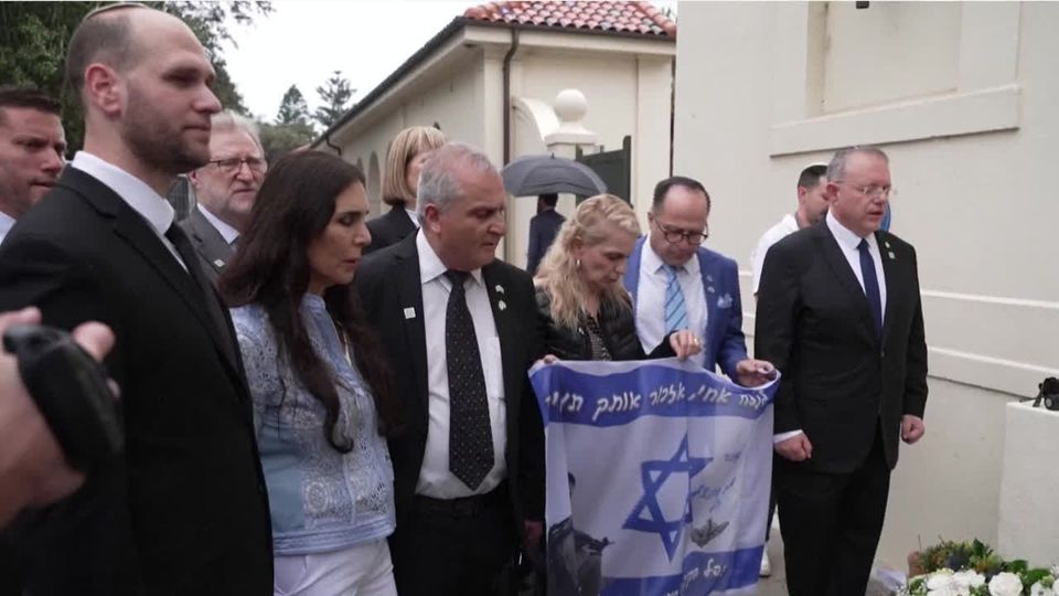 Herzog ehrt Anschlagsopfer in Sydney