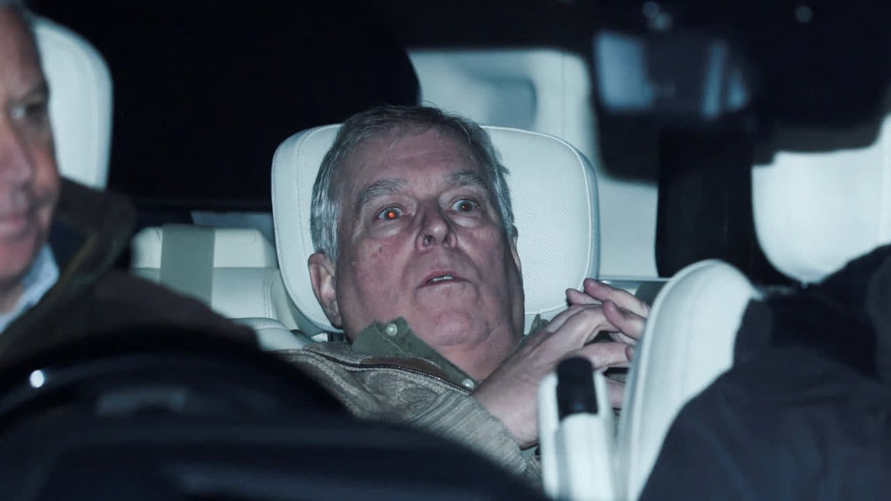 Video: Ex-Prinz Andrew wieder auf freiem Fuß