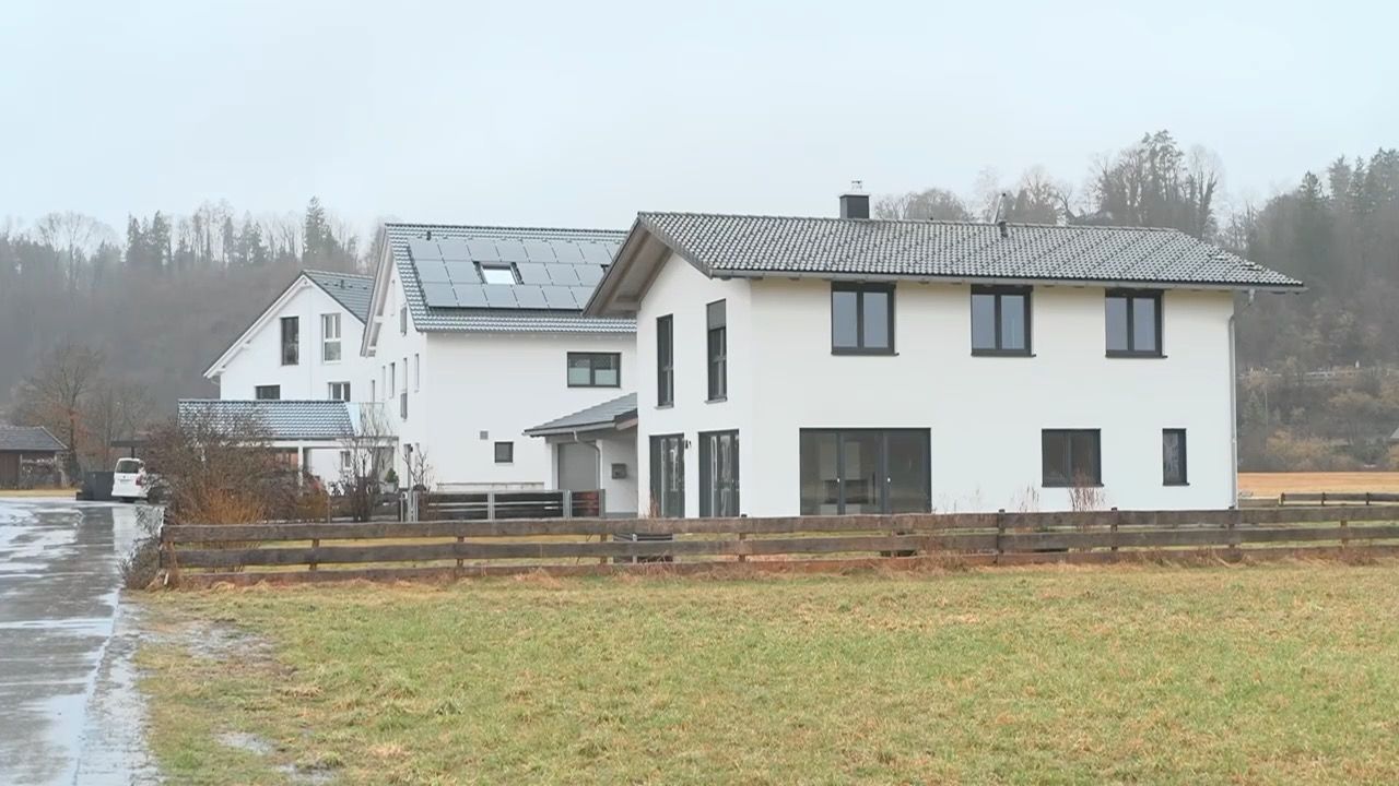 Video: Streit um Schwarzbauten in Wolfratshausen: Abriss oder Erhalt?