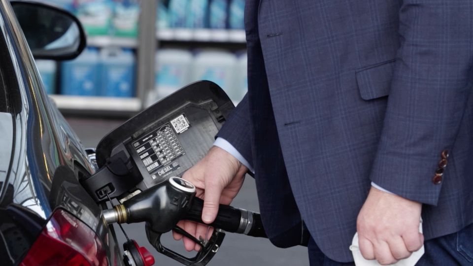 Preissenkung: An diesen Tankstellen wird es billiger