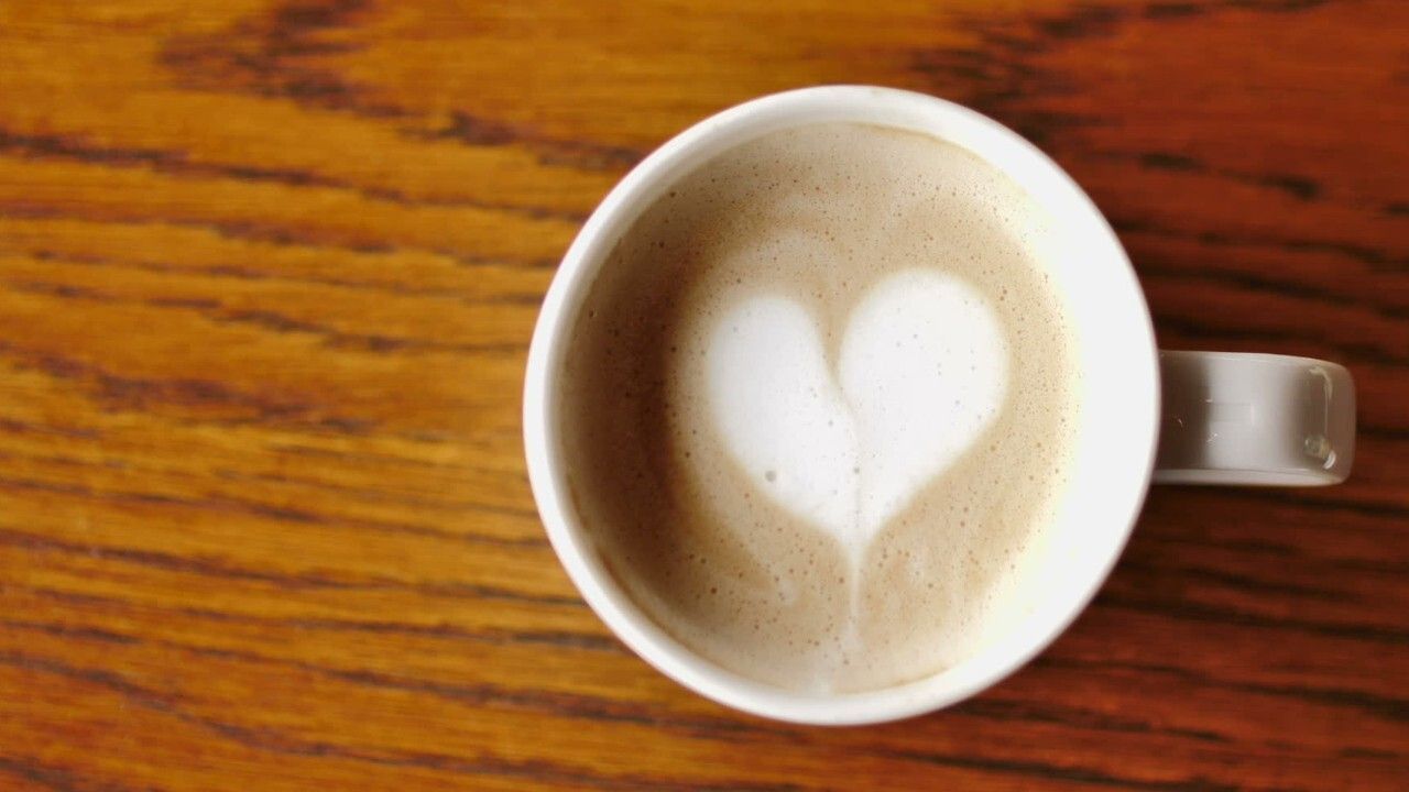 Beliebter Muntermacher- aber Achtung: Darum sollte man Kaffee ohne Milch trinken