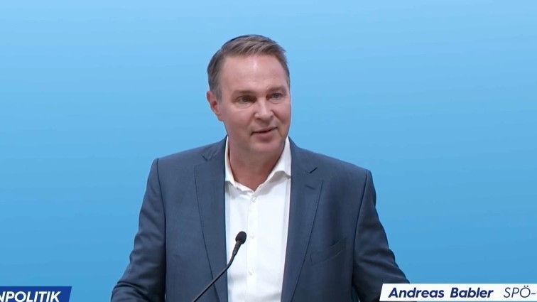 Babler hält Rede nach SPÖ-Gremien