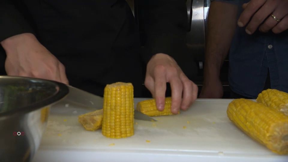 Video: Premiere in der Gastro: Vegetarische Kochlehre