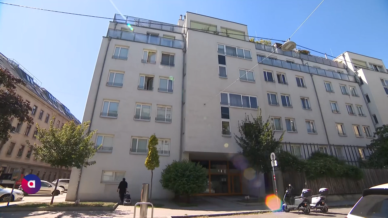 Video: Sturz aus 7. Stock: Jugendlicher überlebt knapp