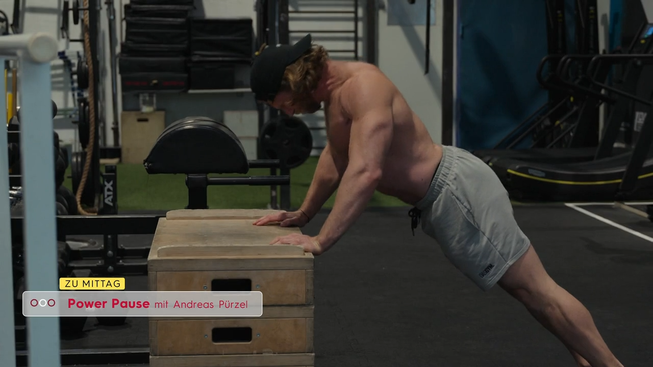 Video: Powerpause: Liegestütze trainieren mit DASGYM.