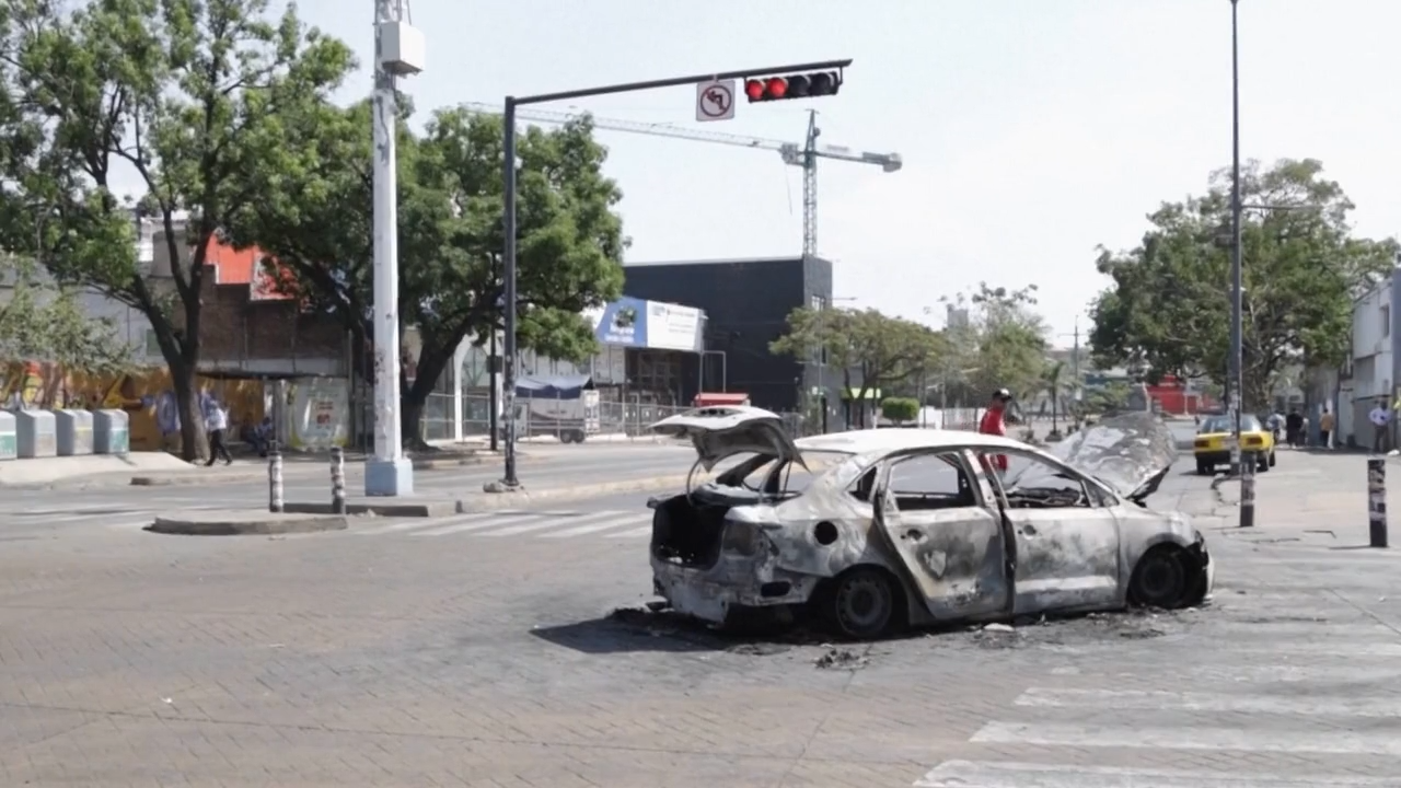 Video: Drogenboss getötet: Chaos und Gewalt in Mexiko